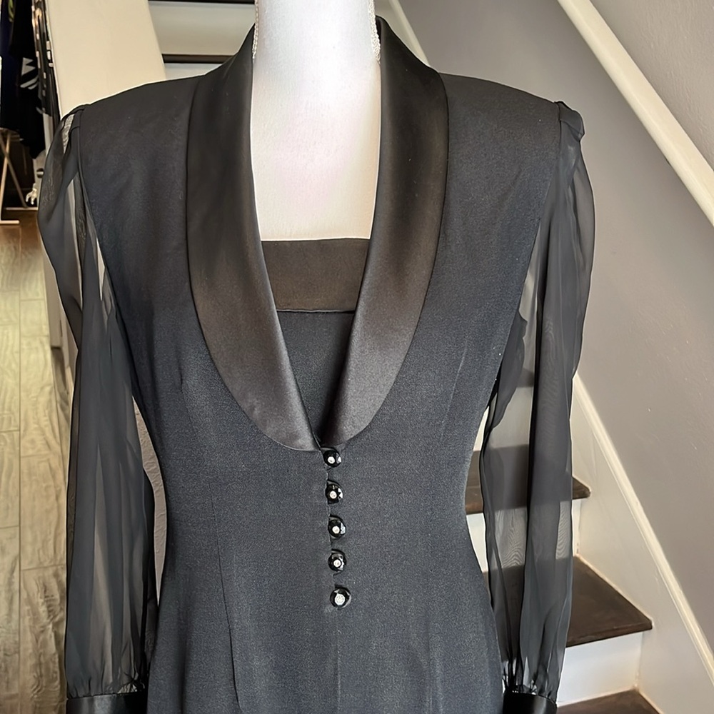 J.R. Nites Petite by Caliendo black Dress with Jacket. Satin trim. Sexy Chic